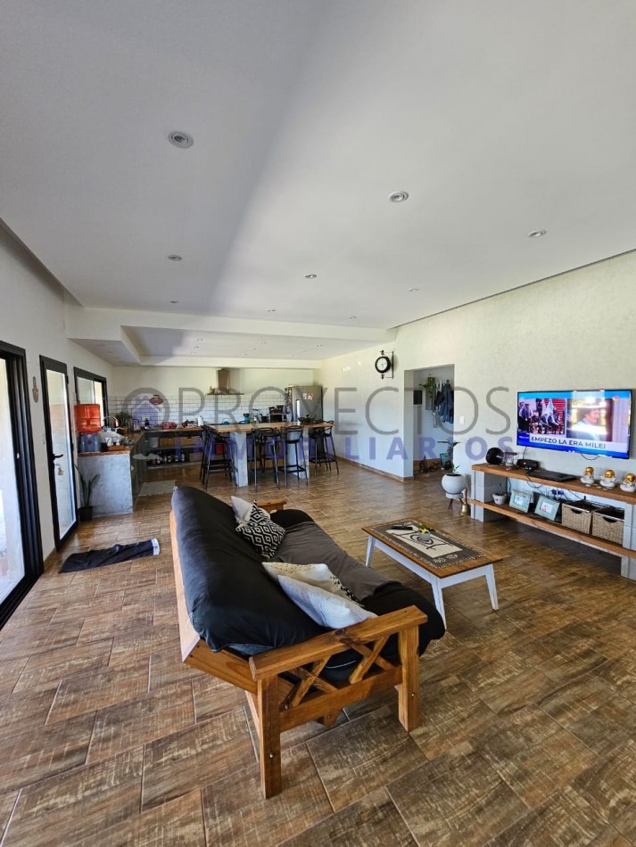 Casa de 3 ambientes con pileta - Gral Hornos, Gral. Las Heras