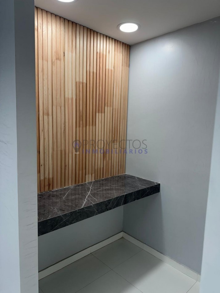 Edificio corporativo premium en pleno centro de Ramos Mejia, ideal para inversion institucional.